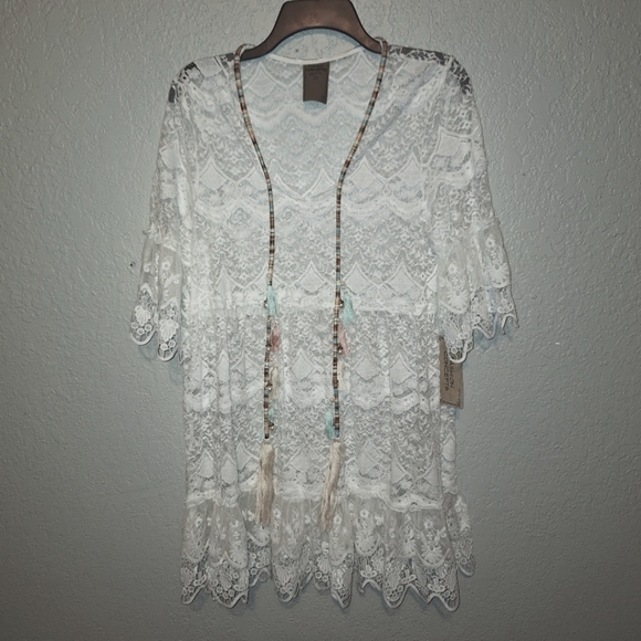 NWT Fashion Concepts Ivory Lace Knee Length Cover Up Size Small - Picture 1 of 8